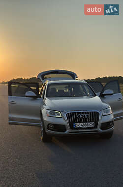 Внедорожник / Кроссовер Audi Q5 2014 в 