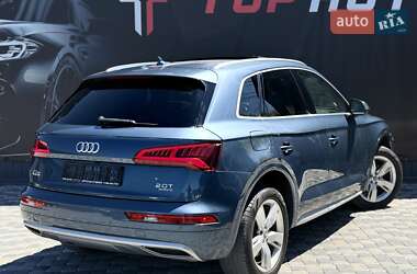 Позашляховик / Кросовер Audi Q5 2018 в 