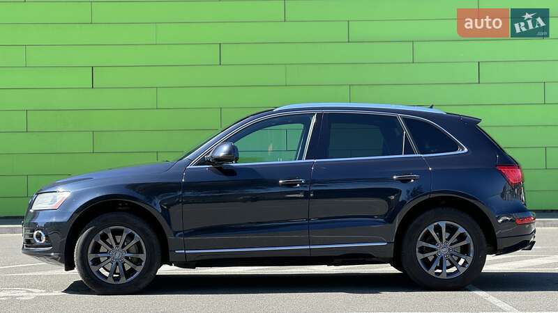 Позашляховик / Кросовер Audi Q5 2016 в Києві