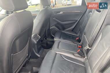 Внедорожник / Кроссовер Audi Q5 2015 в 
