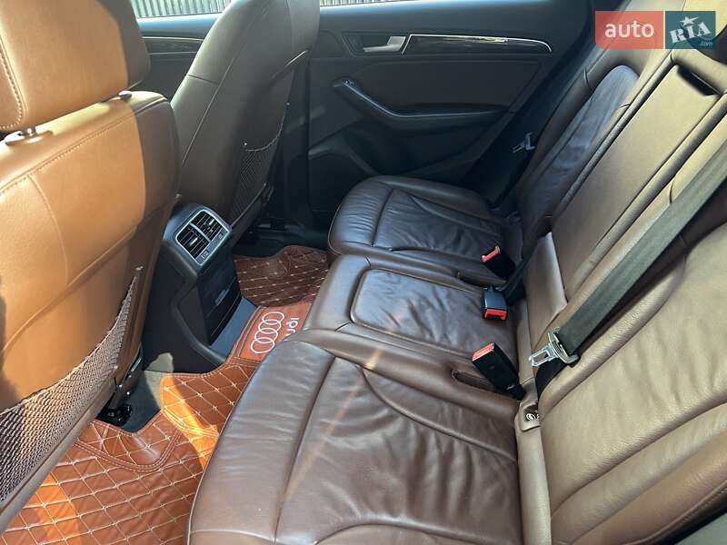 Позашляховик / Кросовер Audi Q5 2014 в Івано-Франківську