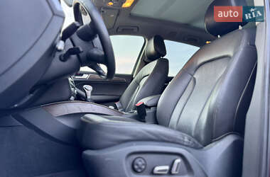 Внедорожник / Кроссовер Audi Q5 2015 в 