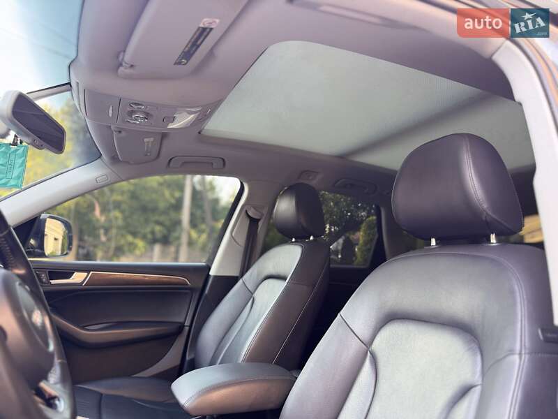 Позашляховик / Кросовер Audi Q5 2015 в Львові