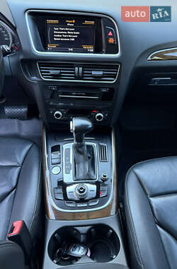 Внедорожник / Кроссовер Audi Q5 2016 в 