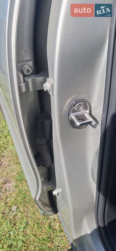 Внедорожник / Кроссовер Audi Q5 2015 в Теофиполе фото 38 Внедорожник / Кроссовер Audi Q5 2015 в Теофиполе