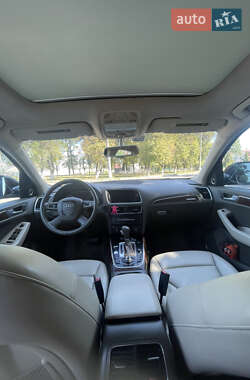 Внедорожник / Кроссовер Audi Q5 2012 в 
