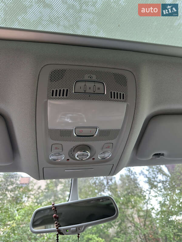 Позашляховик / Кросовер Audi Q5 2015 в Львові