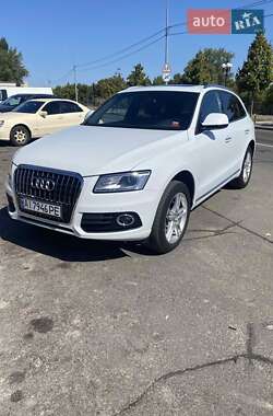 Позашляховик / Кросовер Audi Q5 2016 в 