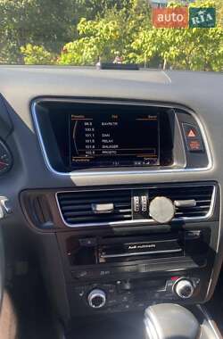 Позашляховик / Кросовер Audi Q5 2016 в 
