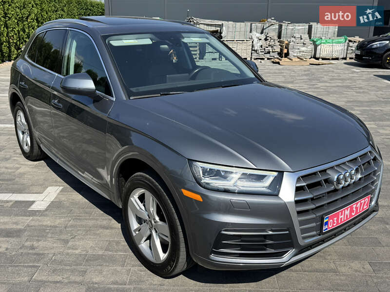 Внедорожник / Кроссовер Audi Q5 2017 в Луцке
