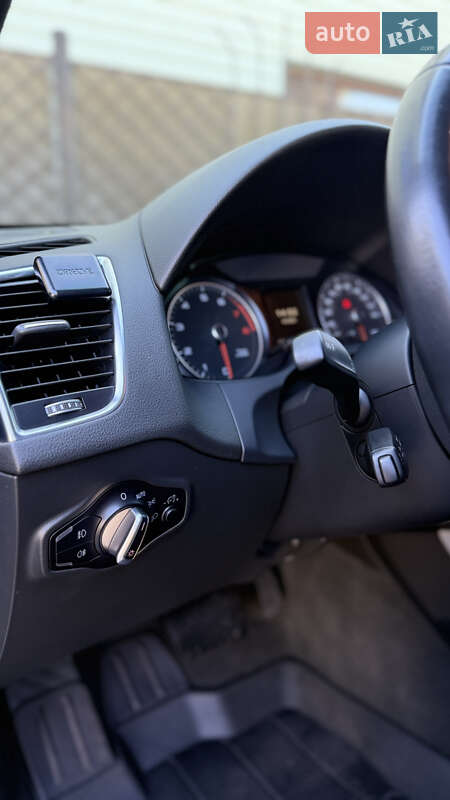 Внедорожник / Кроссовер Audi Q5 2017 в Одессе