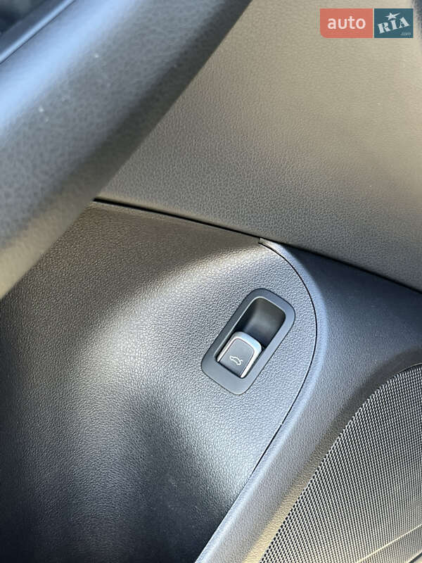 Внедорожник / Кроссовер Audi Q5 2014 в Киеве