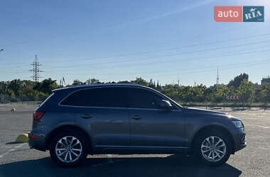 Внедорожник / Кроссовер Audi Q5 2014 в 