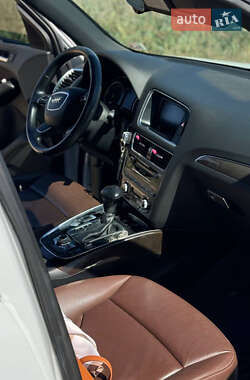 Внедорожник / Кроссовер Audi Q5 2014 в 