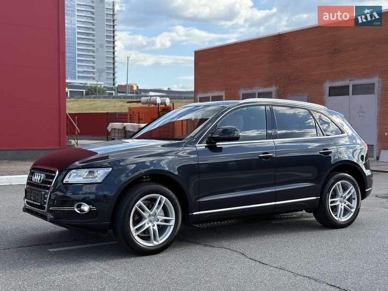 Внедорожник / Кроссовер Audi Q5 2016 в Киеве