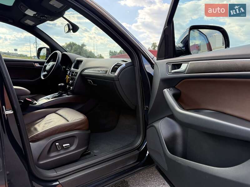 Внедорожник / Кроссовер Audi Q5 2016 в Киеве