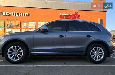 Внедорожник / Кроссовер Audi Q5 2013 в 