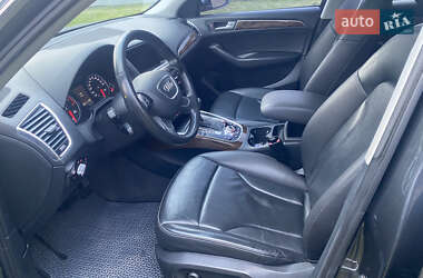 Внедорожник / Кроссовер Audi Q5 2016 в 