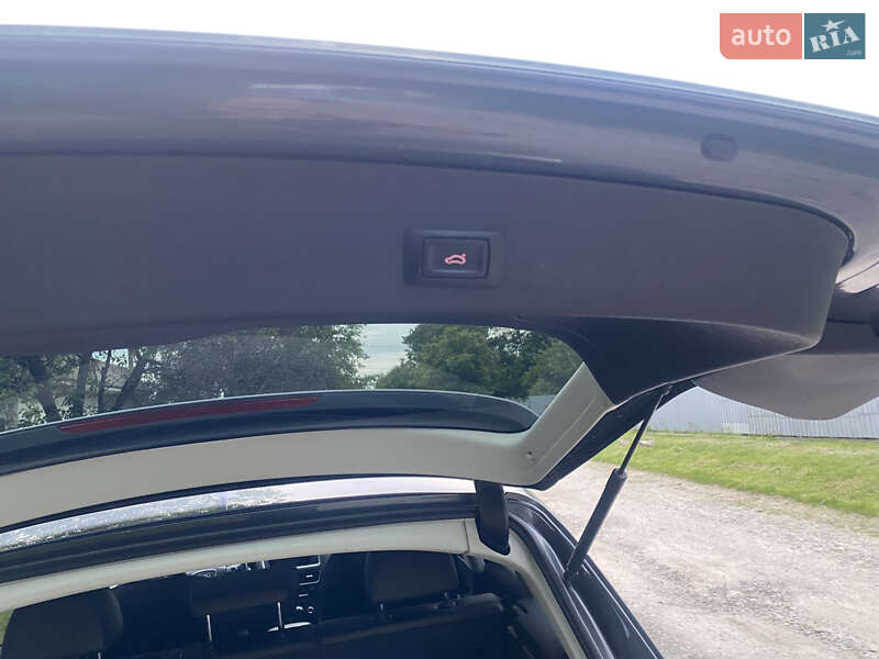 Внедорожник / Кроссовер Audi Q5 2016 в Тараще