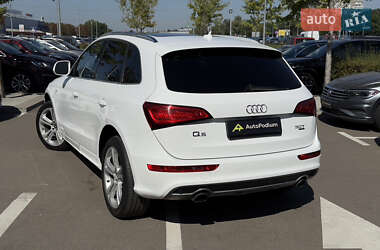 Позашляховик / Кросовер Audi Q5 2012 в 