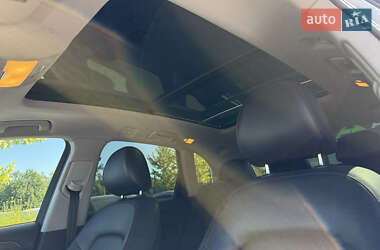 Позашляховик / Кросовер Audi Q5 2012 в 