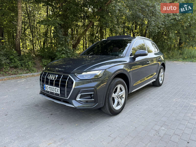 Внедорожник / Кроссовер Audi Q5 2023 в 