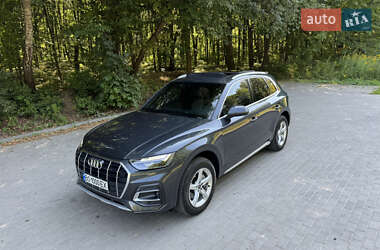 Внедорожник / Кроссовер Audi Q5 2023 в 