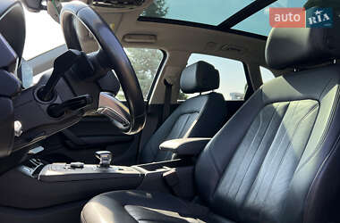 Внедорожник / Кроссовер Audi Q5 2017 в 
