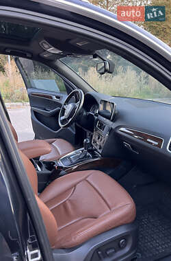 Внедорожник / Кроссовер Audi Q5 2012 в 