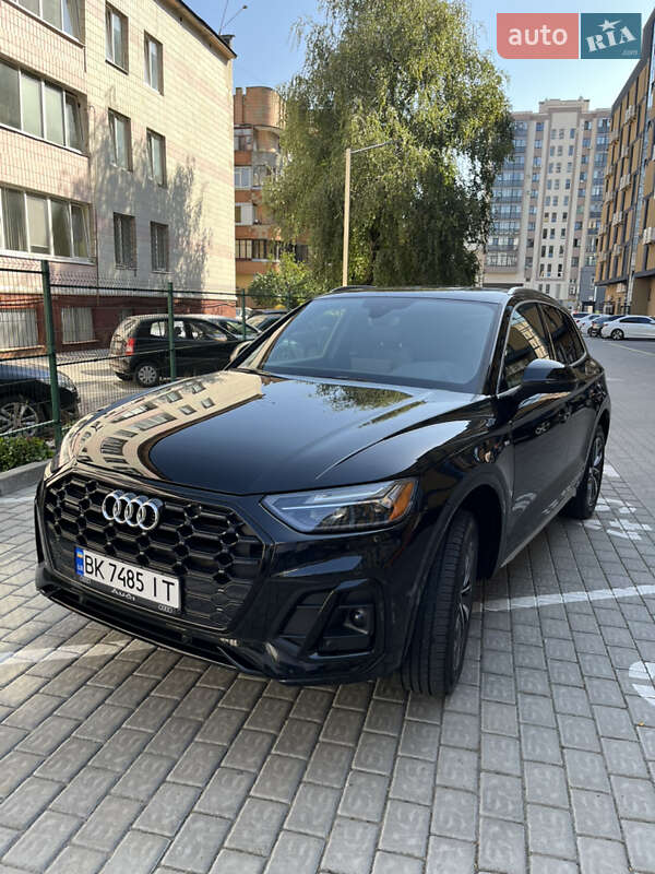 Внедорожник / Кроссовер Audi Q5 2024 в Ровно фото 2 Внедорожник / Кроссовер Audi Q5 2024 в Ровно