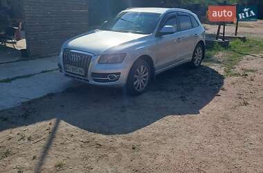 Внедорожник / Кроссовер Audi Q5 2009 в 