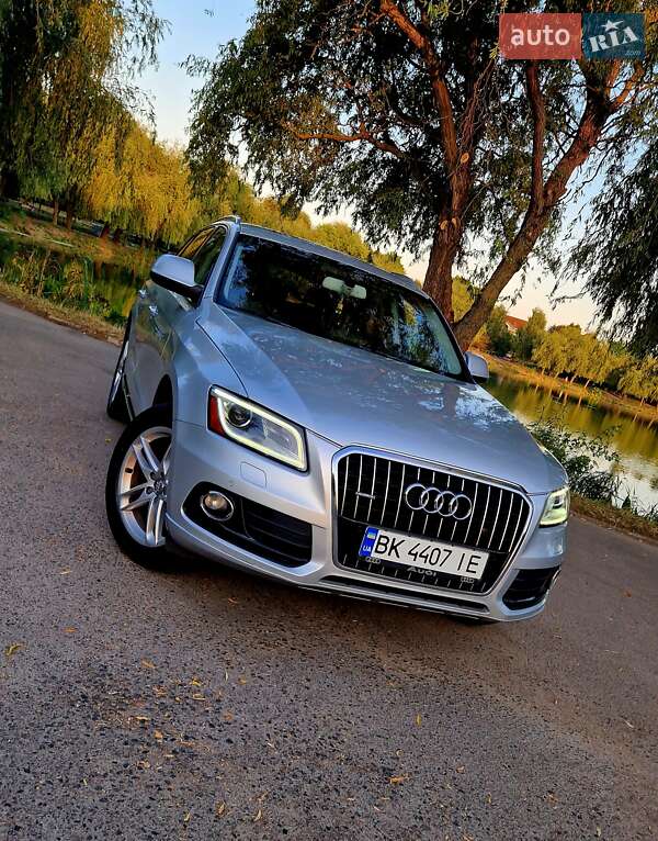 Внедорожник / Кроссовер Audi Q5 2014 в 