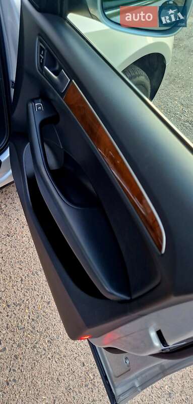 Позашляховик / Кросовер Audi Q5 2014 в Рівному