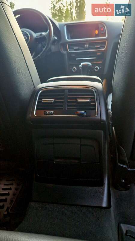 Позашляховик / Кросовер Audi Q5 2014 в Рівному