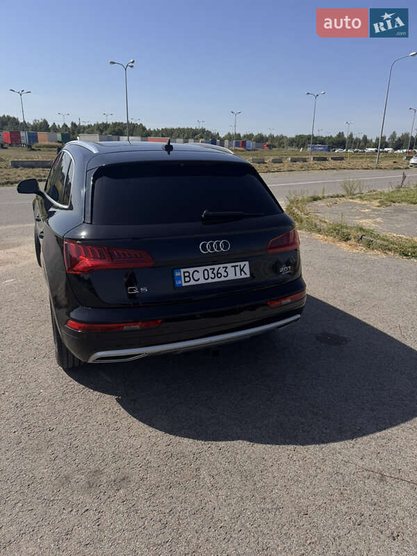 Внедорожник / Кроссовер Audi Q5 2017 в Львове фото 4 Внедорожник / Кроссовер Audi Q5 2017 в Львове