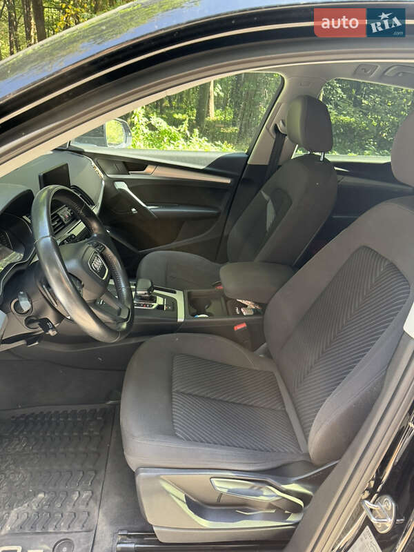 Внедорожник / Кроссовер Audi Q5 2017 в Львове фото 15 Внедорожник / Кроссовер Audi Q5 2017 в Львове