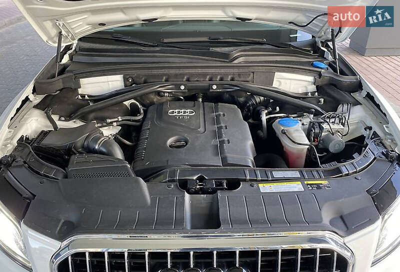 Внедорожник / Кроссовер Audi Q5 2015 в Киеве