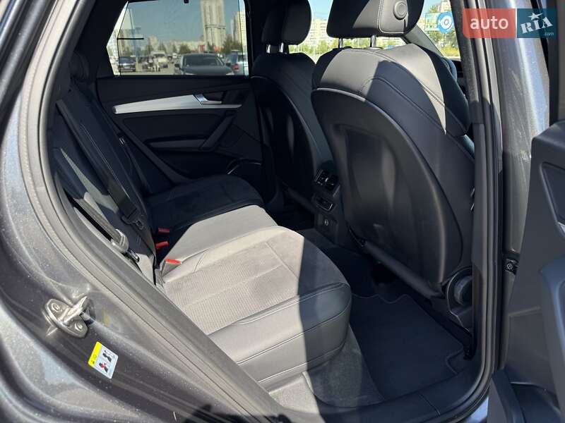 Внедорожник / Кроссовер Audi Q5 2022 в Киеве фото 13 Внедорожник / Кроссовер Audi Q5 2022 в Киеве
