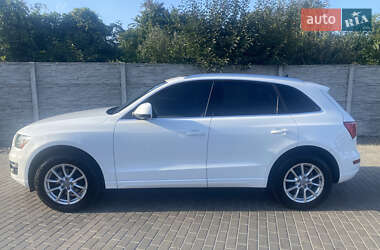 Внедорожник / Кроссовер Audi Q5 2012 в 