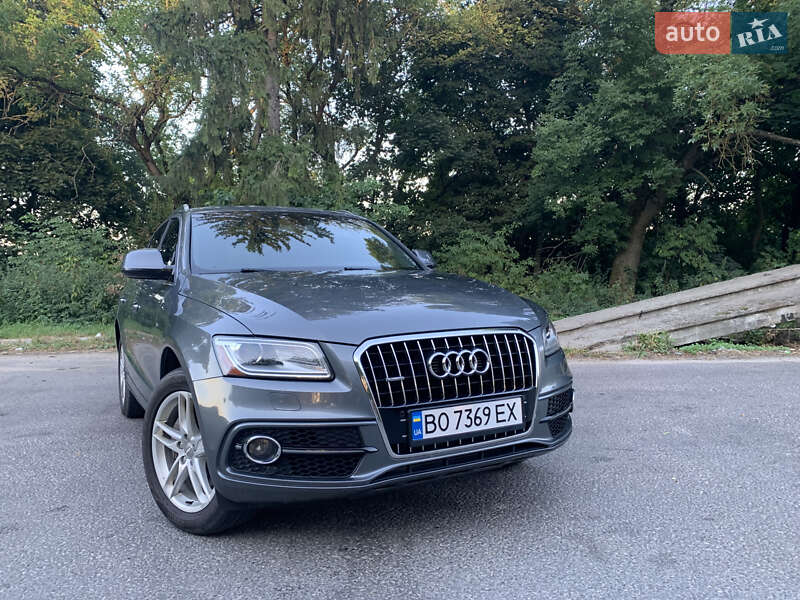 Внедорожник / Кроссовер Audi Q5 2015 в 