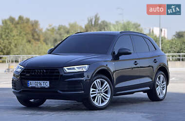 Внедорожник / Кроссовер Audi Q5 2017 в Киеве