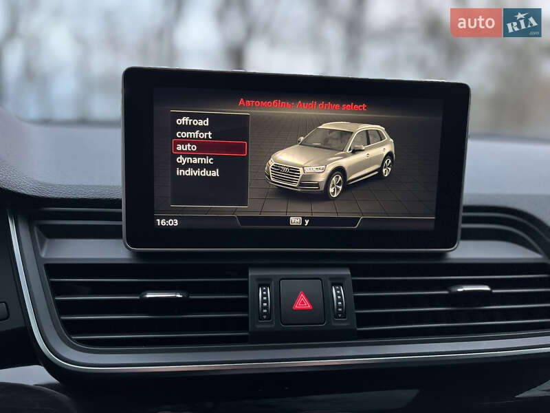 Позашляховик / Кросовер Audi Q5 2018 в Звягелі