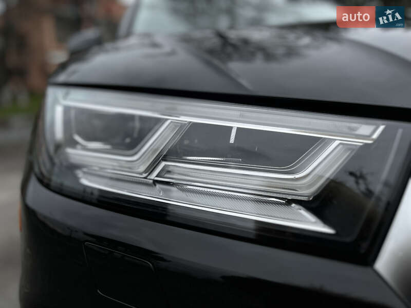 Позашляховик / Кросовер Audi Q5 2018 в Звягелі