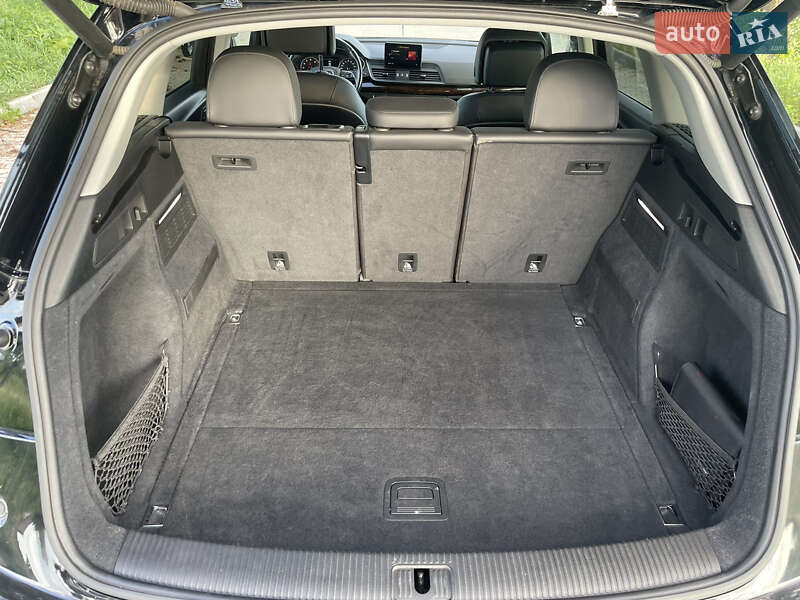 Внедорожник / Кроссовер Audi Q5 2018 в Коломые