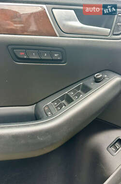 Внедорожник / Кроссовер Audi Q5 2011 в 