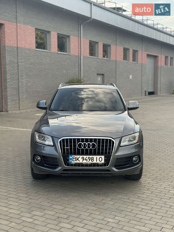 Внедорожник / Кроссовер Audi Q5 2015 в Костополе