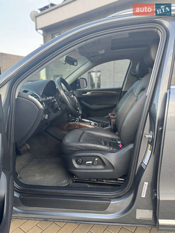 Внедорожник / Кроссовер Audi Q5 2015 в Костополе