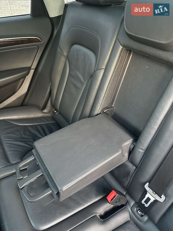 Внедорожник / Кроссовер Audi Q5 2015 в Костополе