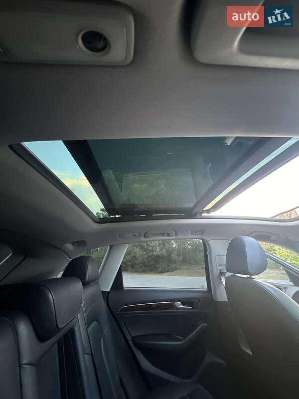 Внедорожник / Кроссовер Audi Q5 2015 в Костополе