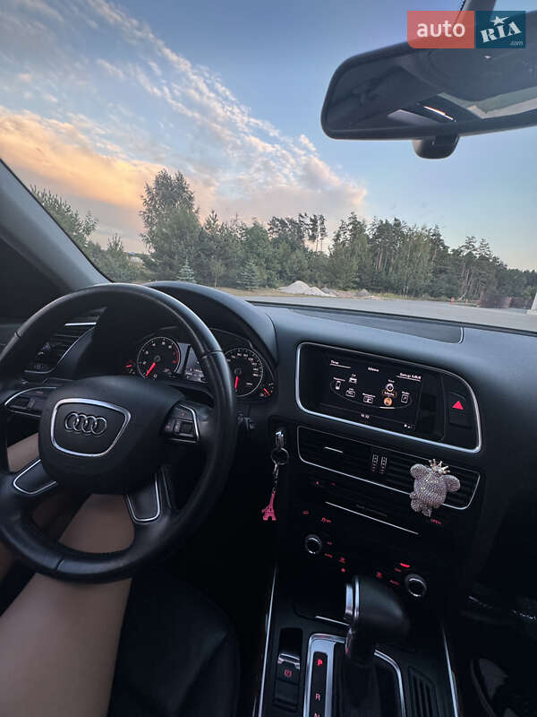 Внедорожник / Кроссовер Audi Q5 2015 в Костополе